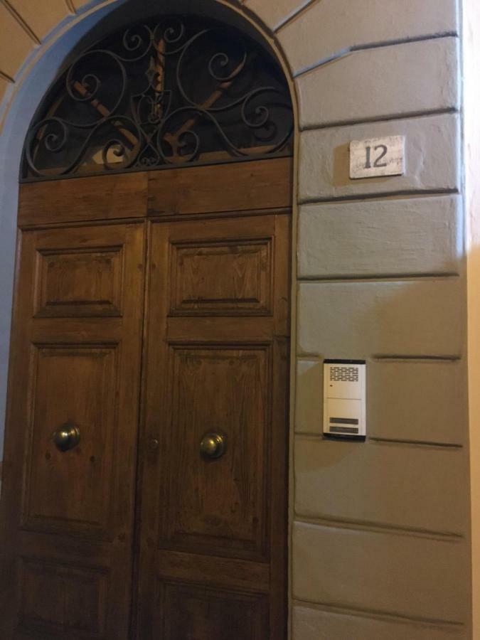 Santa Croce Charme Apartment Arezzo Luaran gambar