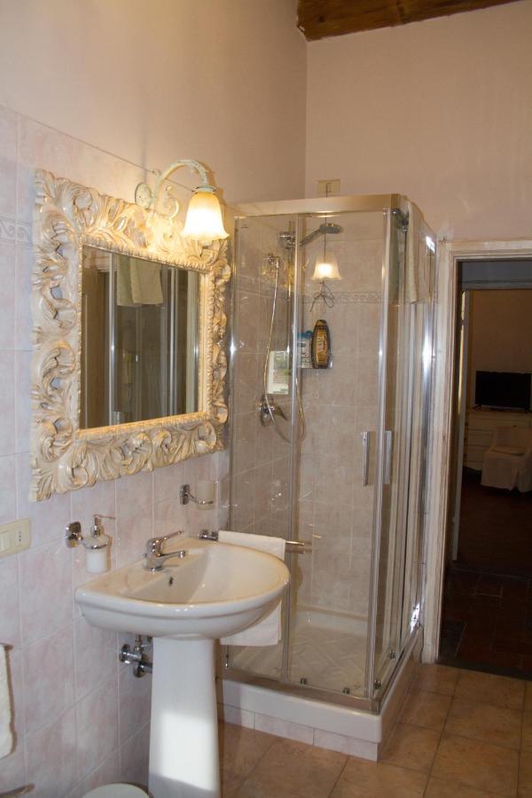 Santa Croce Charme Apartment Arezzo Luaran gambar