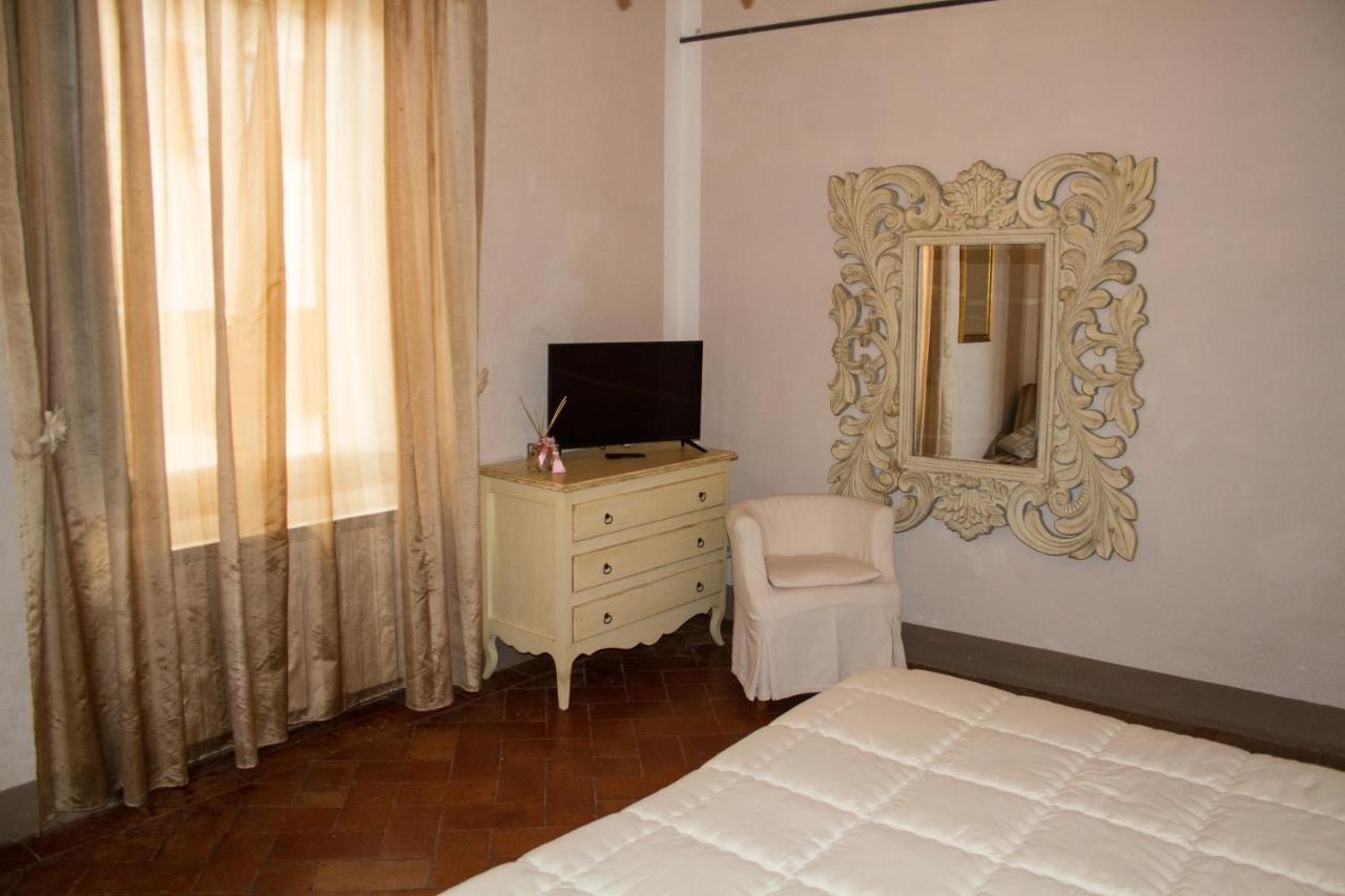 Santa Croce Charme Apartment Arezzo Luaran gambar
